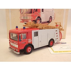 画像: ＣＯＲＧＩ 　No.97356 NOTTINGHANSHIRE AEC PUMP ESCAPE FIRE ENGINE