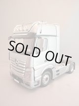 画像: NZG  No.952/55  MB Actros GigaSpace4x2 