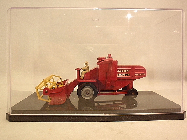 画像: LESNEY  MATCHBOX M-Series MASSEY FERGUSON 780 SPECIAL