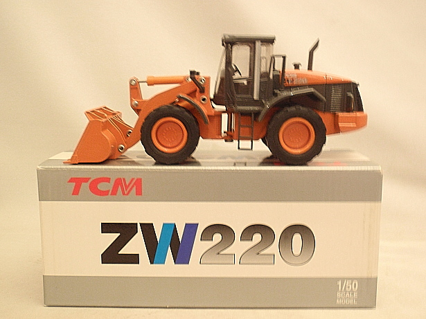 TCM ZW220 ホイールローダー 1/50 重機 ミニチュア A7 模型・プラモデル