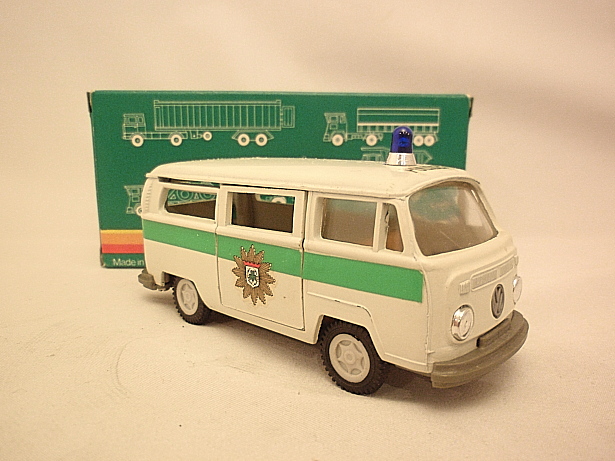 画像1: GAMA MINI 9547 VW POLICE BUS
