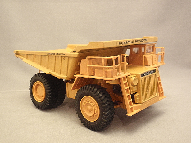 KOMATSU HD-1200 ダンプトラック ミニカー コマツ KOMATSU HD1200 HD320-2 ダンプトラック - メルカリ