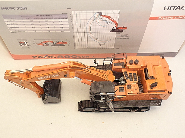 日立建機ZAXIS 890 LCH-7 1/50