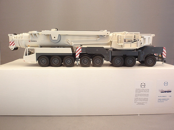 Conrad No.2098/10 TEREX-DEMAG 2010 AC500-1 SSL-Class - ミニカー