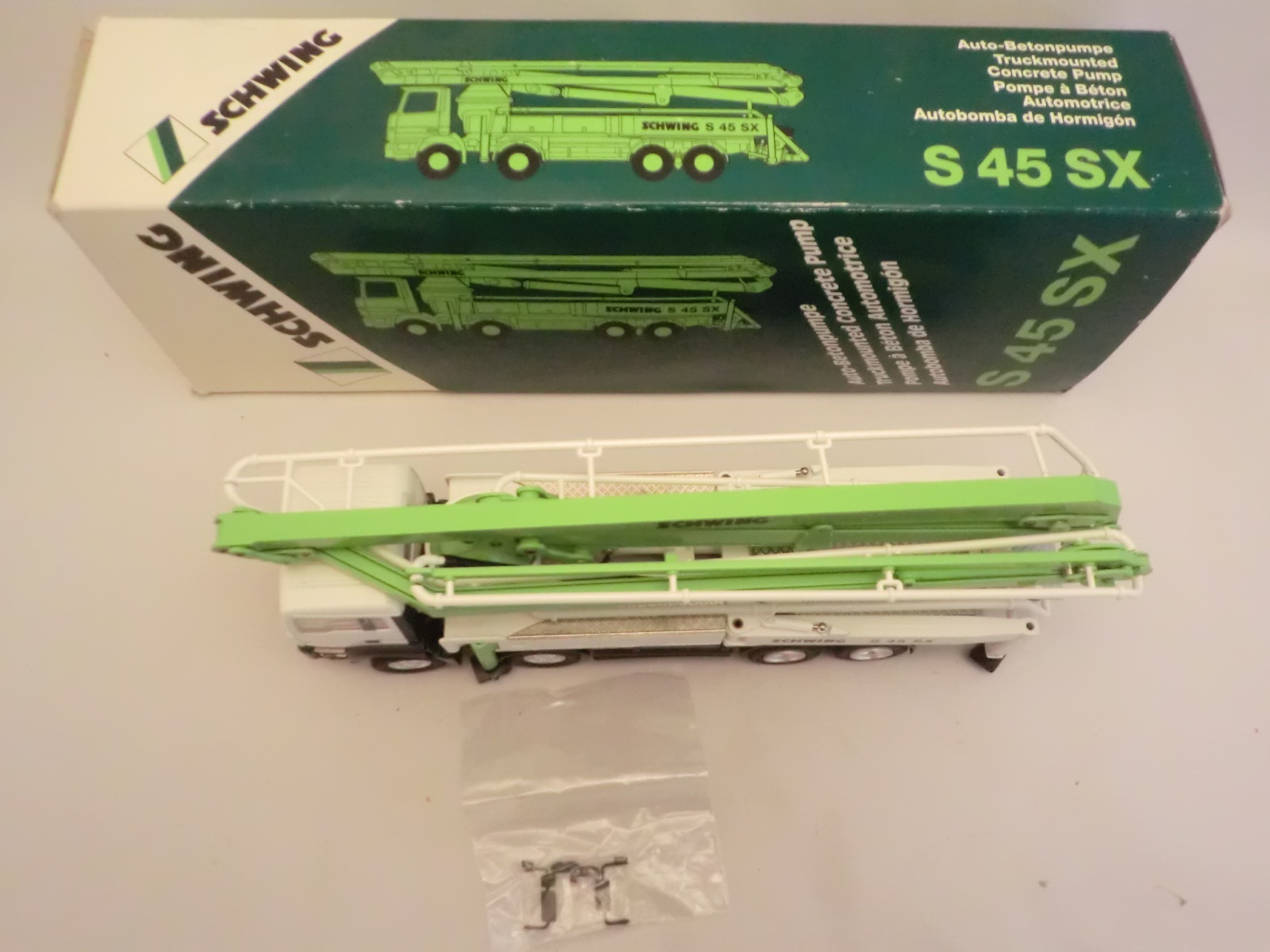 画像: Conrad  No.66123/0 MAN /SCHWING S45 SX